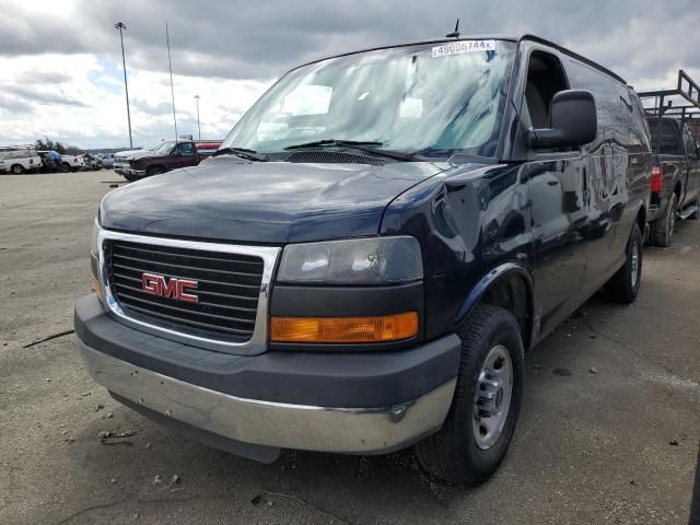 2014 GMC Savana G3500