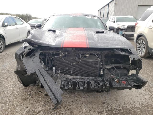 2013 Dodge Challenger SXT