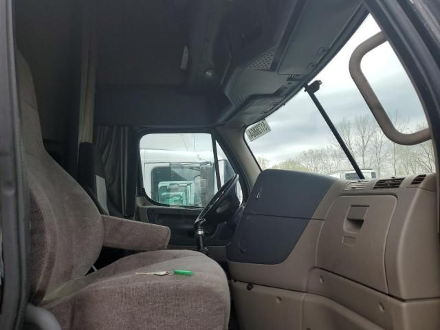 2015 Freightliner Cascadia 125