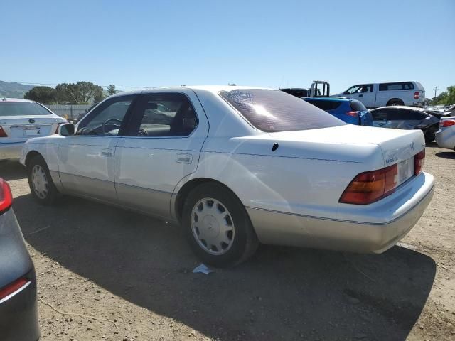 1995 Lexus LS 400