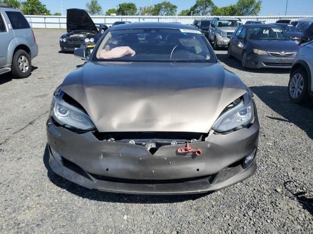 2015 Tesla Model S