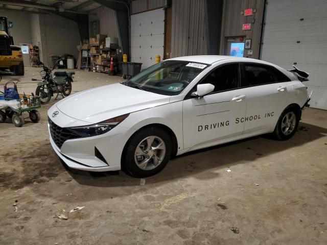 2021 Hyundai Elantra SE