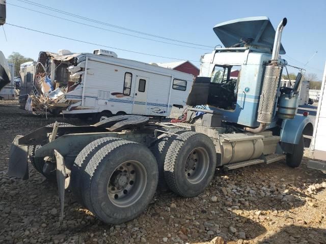 1998 Kenworth Construction W900