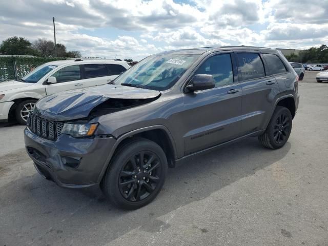 2020 Jeep Grand Cherokee Laredo