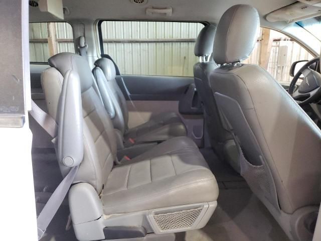 2010 Chrysler Town & Country Touring