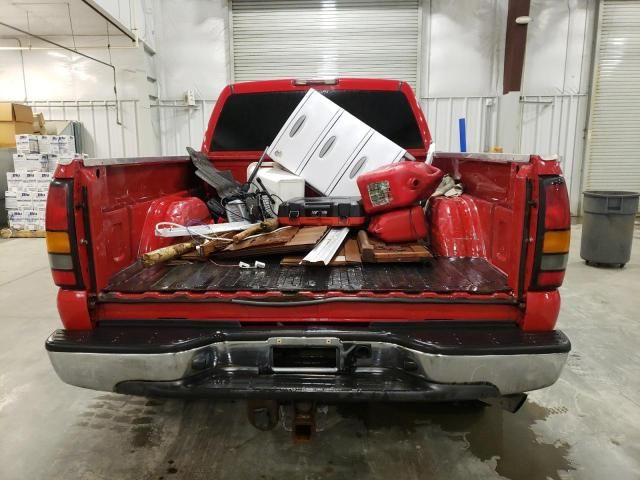 2004 GMC Sierra K2500 Heavy Duty