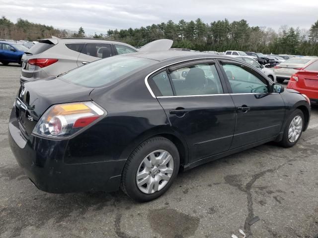 2010 Nissan Altima Base