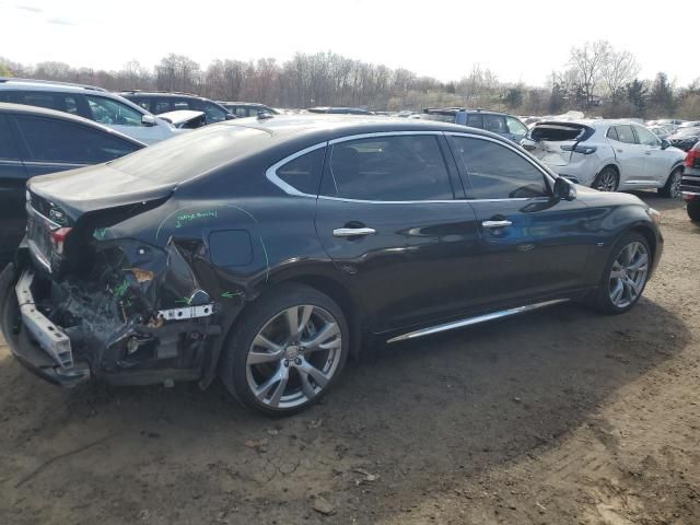 2016 Infiniti Q70 3.7