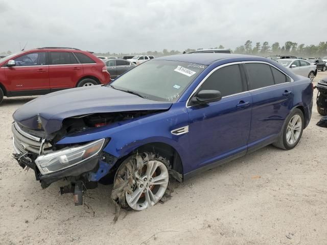 2015 Ford Taurus SE