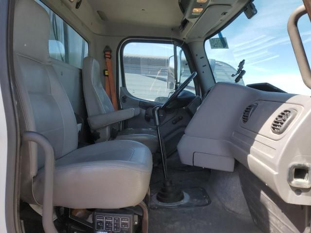 2012 Freightliner 114SD