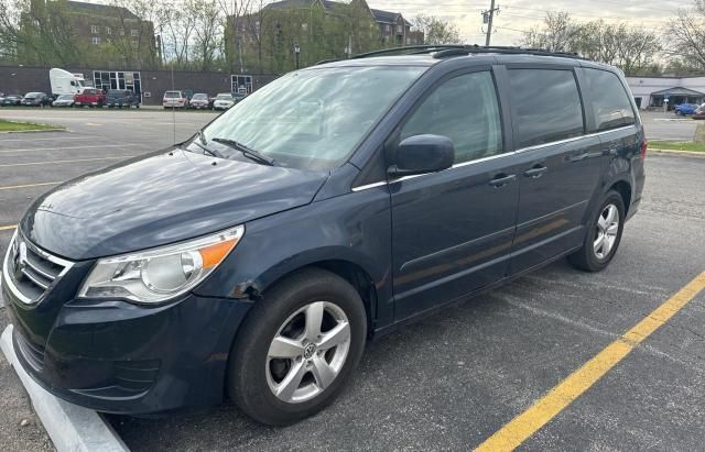 2009 Volkswagen Routan SE