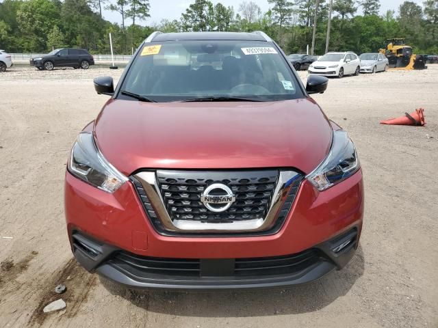 2020 Nissan Kicks SR