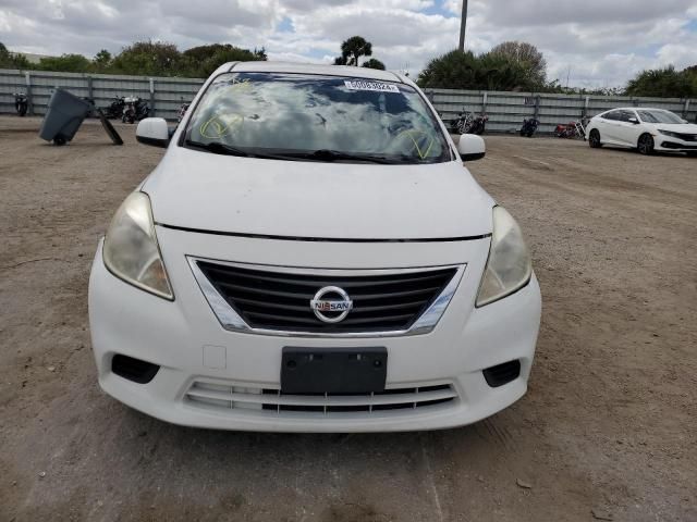 2014 Nissan Versa S