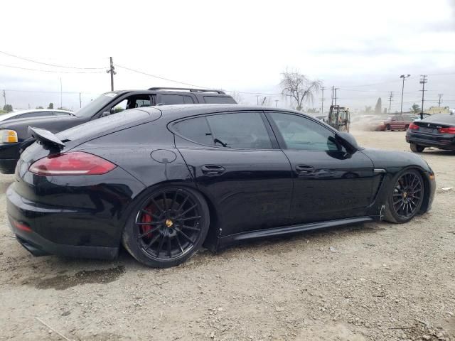 2014 Porsche Panamera GTS