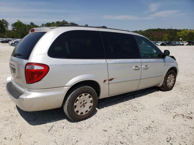 2001 Chrysler Town & Country LX