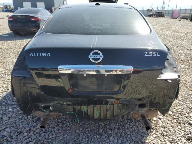 2010 Nissan Altima Base