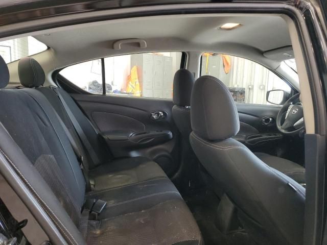 2015 Nissan Versa S