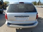 2004 Chrysler Town & Country