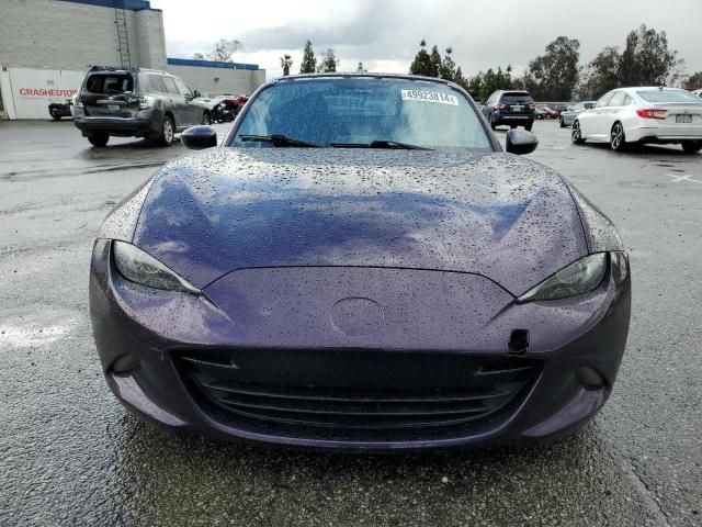 2017 Mazda MX-5 Miata Club