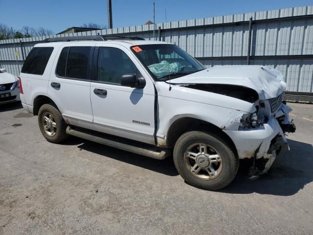 2005 Ford Explorer XLT