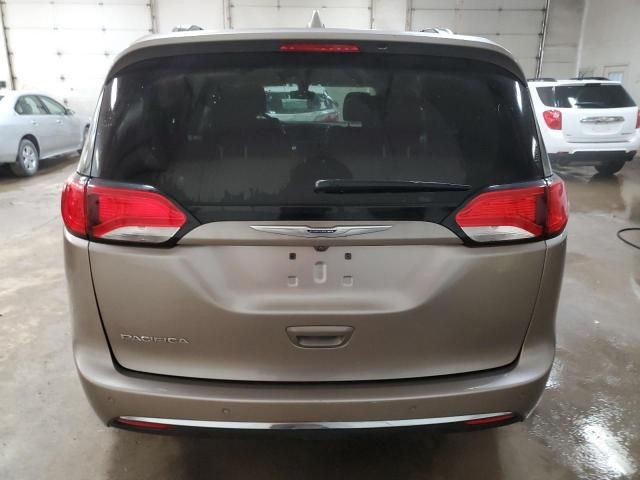 2017 Chrysler Pacifica Touring L Plus