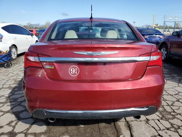 2013 Chrysler 200 Touring