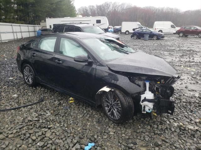 2023 KIA Forte GT Line