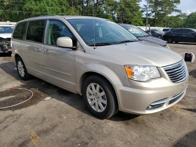 2015 Chrysler Town & Country Touring