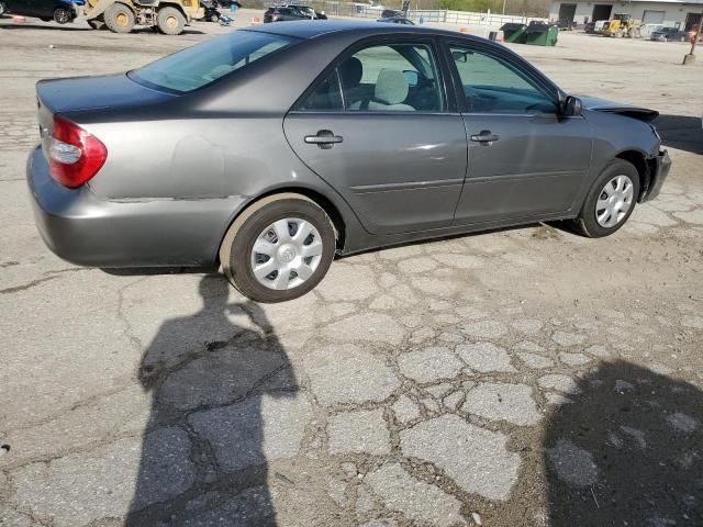 2004 Toyota Camry LE