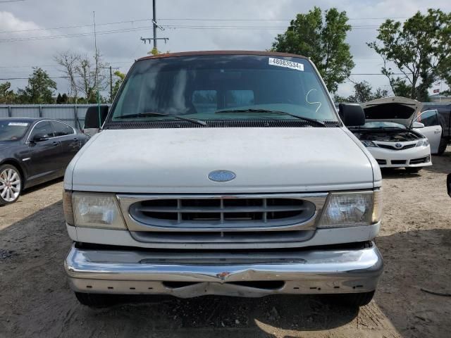 2000 Ford Econoline E150 Van