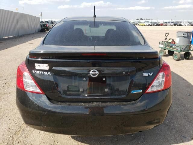 2013 Nissan Versa S