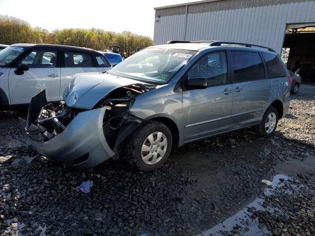 2006 Toyota Sienna CE