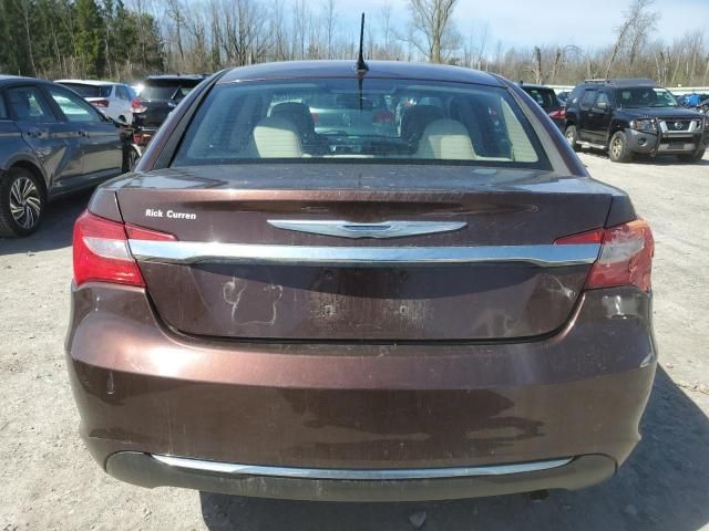 2013 Chrysler 200 Touring