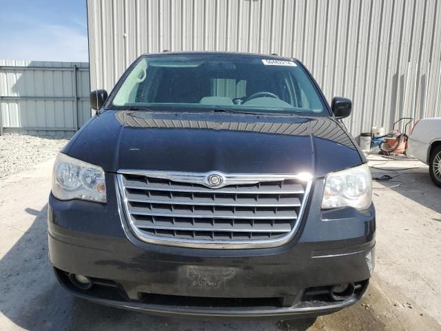 2010 Chrysler Town & Country Touring