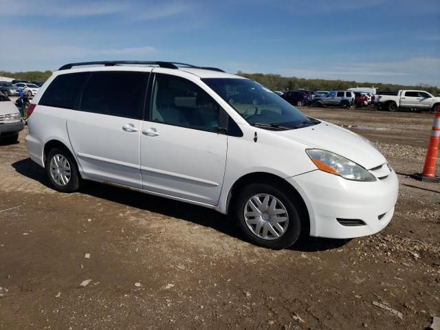 2008 Toyota Sienna CE