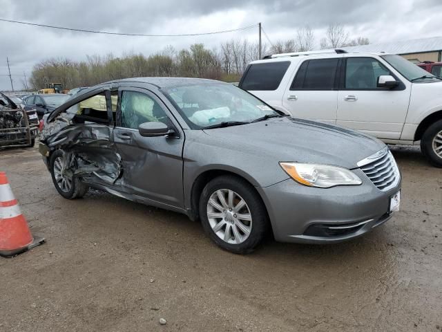 2013 Chrysler 200 Touring