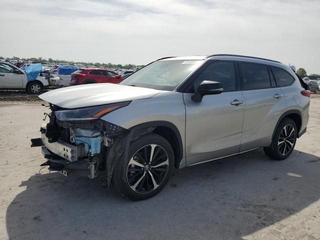 2021 Toyota Highlander XSE