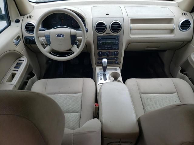 2006 Ford Freestyle SE