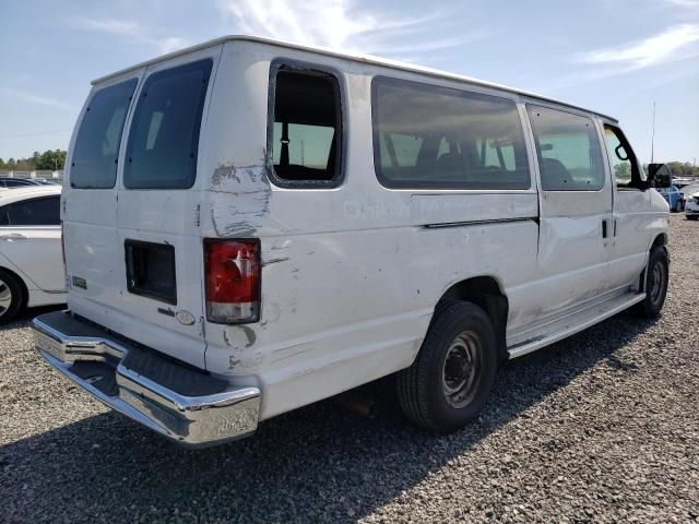 2001 Ford Econoline E350 Super Duty Wagon