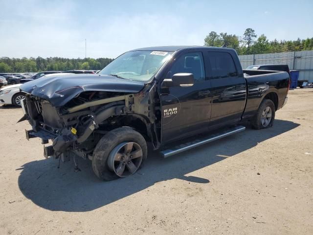 2020 Dodge RAM 1500 Classic SLT