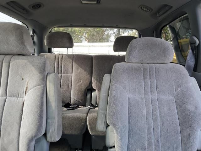 1998 Toyota Sienna LE