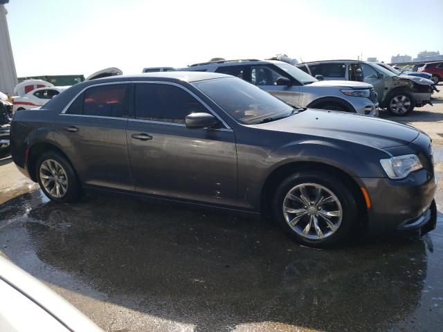 2015 Chrysler 300 Limited