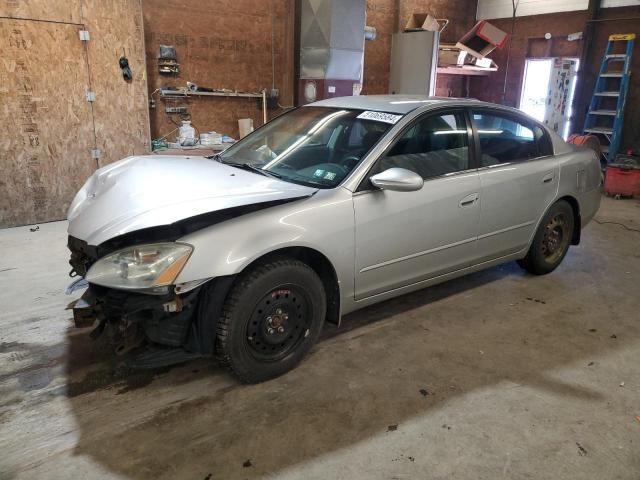 2004 Nissan Altima Base