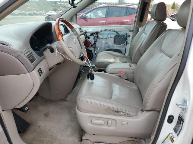 2007 Toyota Sienna XLE