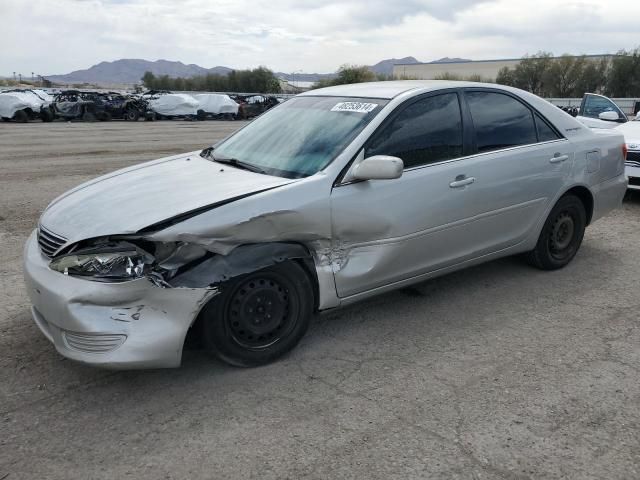 2005 Toyota Camry LE