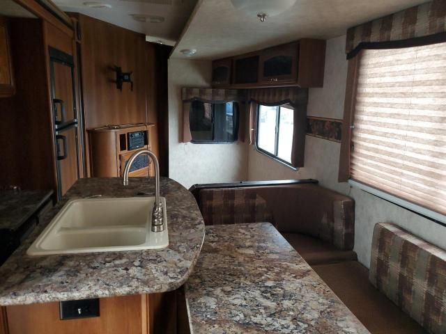 2015 Four Winds Travel Trailer
