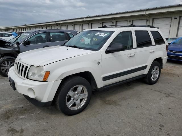 2006 Jeep Grand Cherokee Laredo