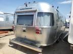 2023 Airstream M25FB