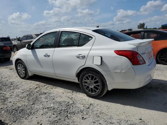 2013 Nissan Versa S