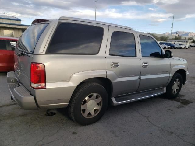 2004 Cadillac Escalade Luxury